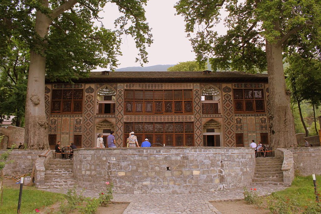 قصر شكي خان