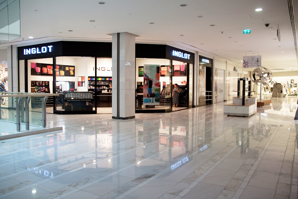 مركز Mall 28 في باكو اذربيجان